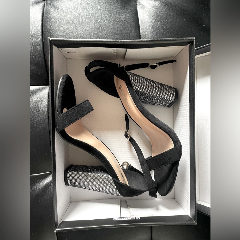 Size 7 heels